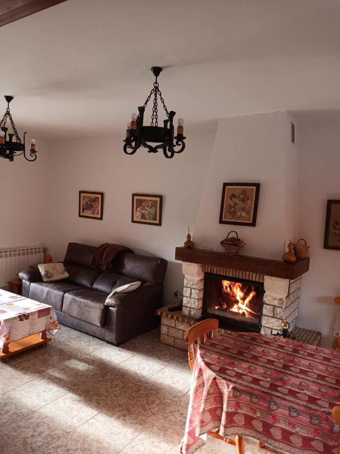Casa Rural Las Canales Zapardiel de la Ribera Eksteriør billede